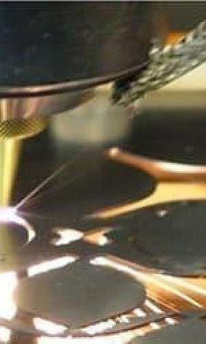 Corte a laser em chapa de metal Corte a laser em chapa de metal