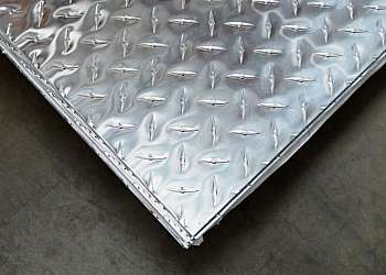 Placa de alumínio piso de onibus