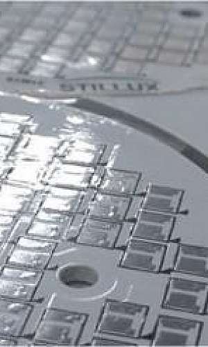 Placa de circuito impresso em aluminio