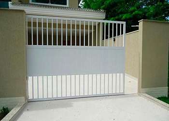 Chapa de alumínio branca para portão